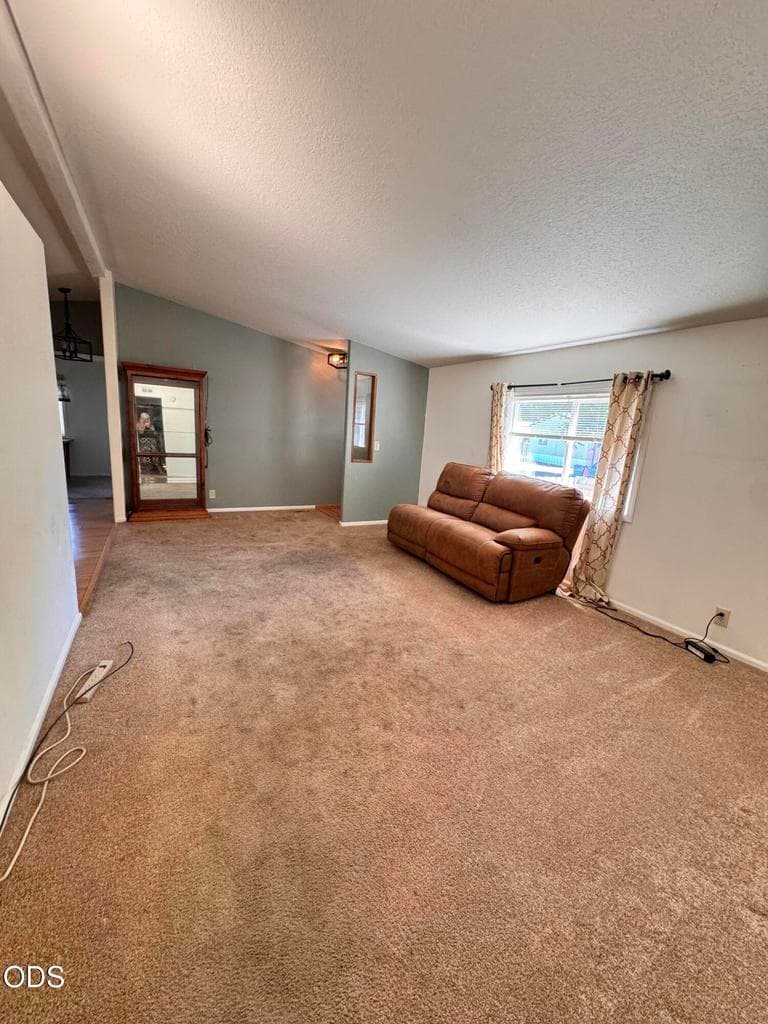 Photo of 4647 Winter Avenue 5 of 26