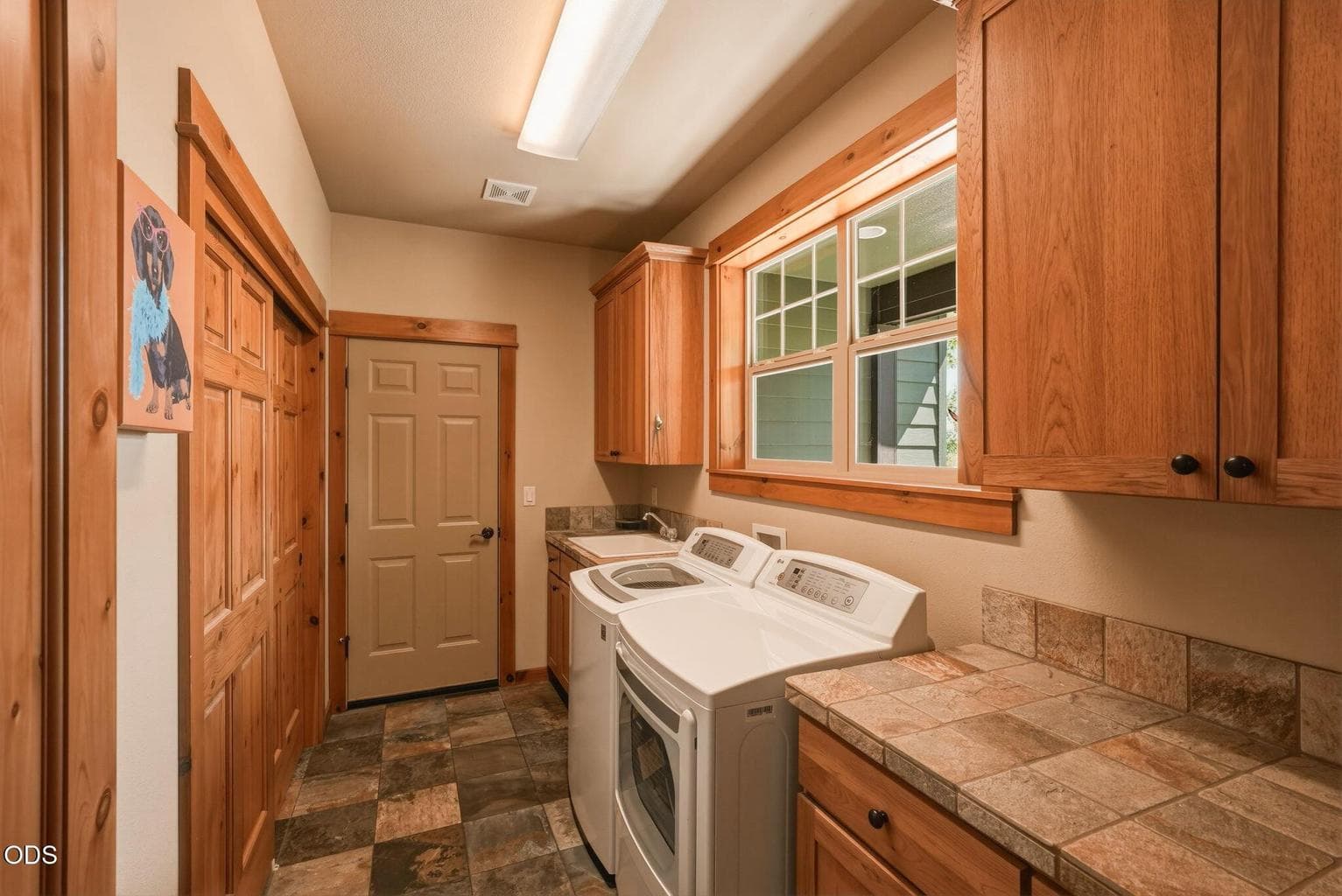 Photo of 60875 Goldenwood Loop 63 of 84
