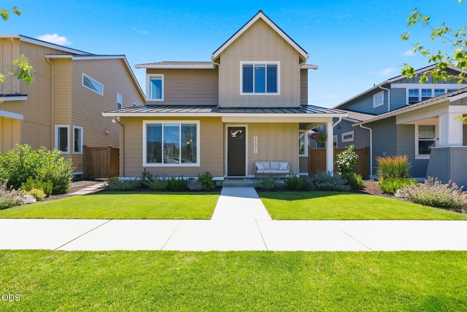 Photo of 20501 Aberdeen Drive 4 of 47