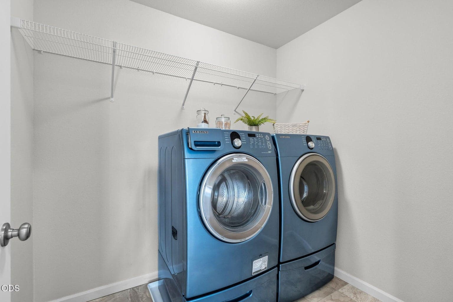 Newer washer and dryer included