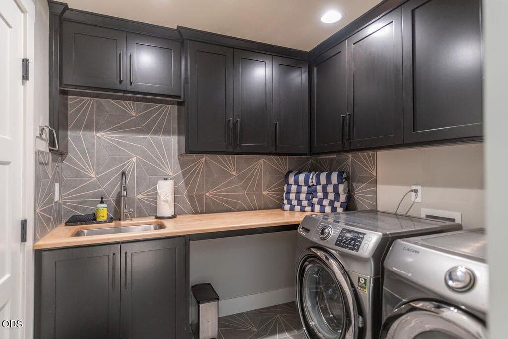 Photo of 18025 Cascade Estates Drive 17 of 56