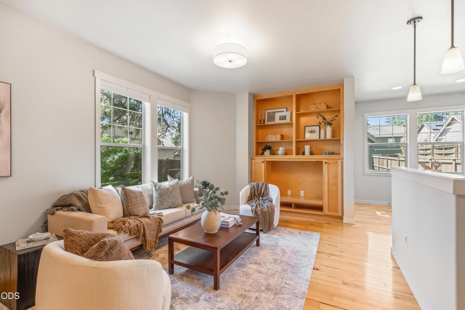 Photo of 63319 O. B. Riley Road 5 of 40