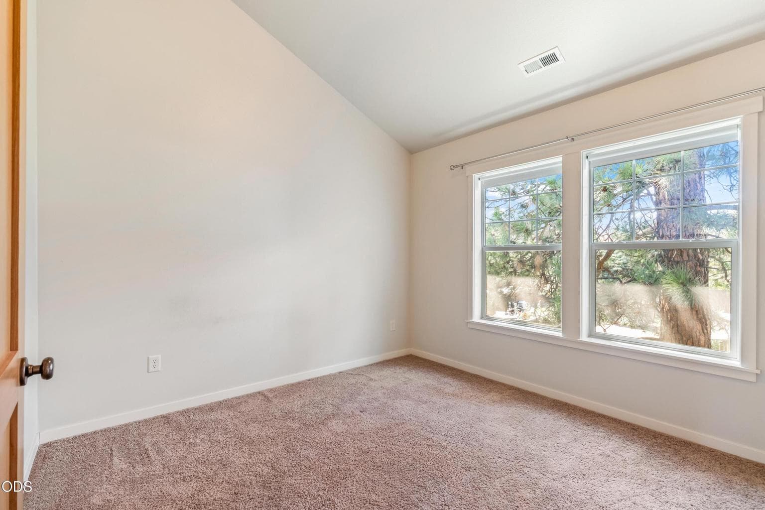 Photo of 63319 O. B. Riley Road 21 of 40