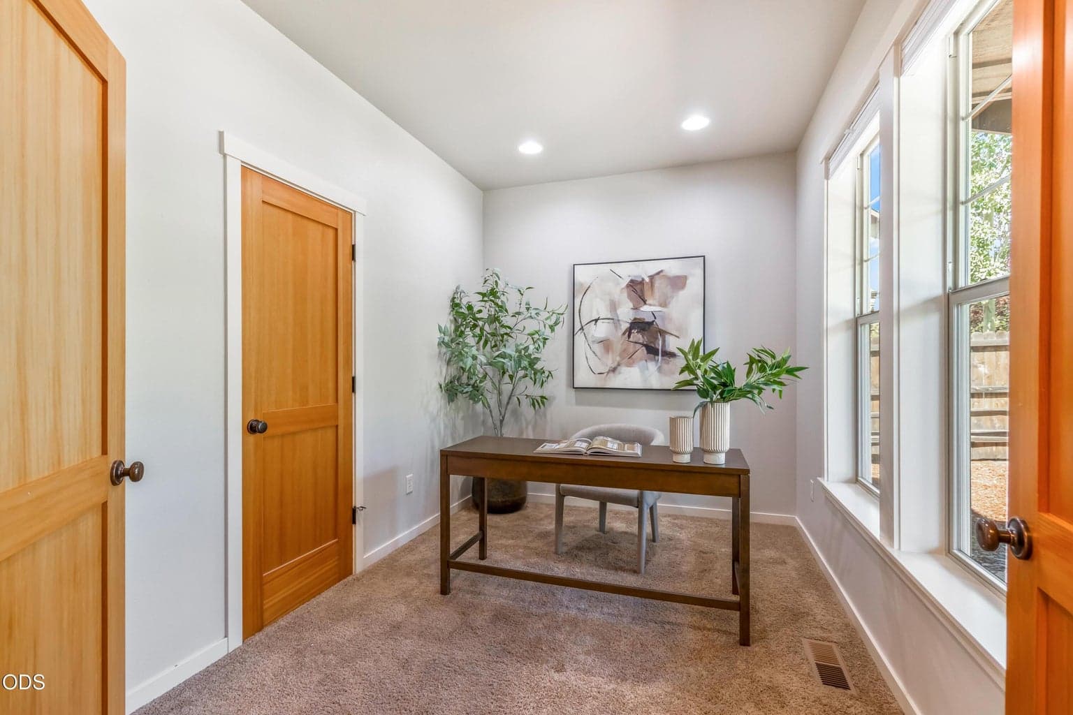 Photo of 63319 O. B. Riley Road 13 of 40