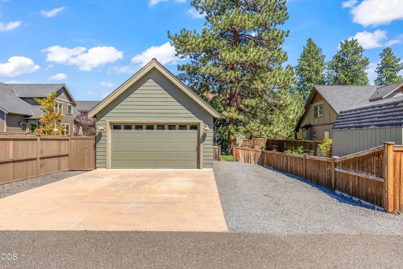 Photo of 63319 O. B. Riley Road 33 of 40