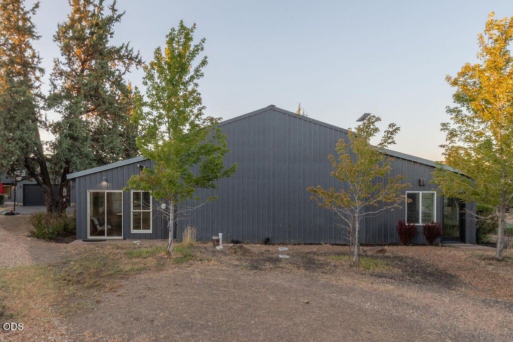 Photo of 18025 Cascade Estates Drive 43 of 56