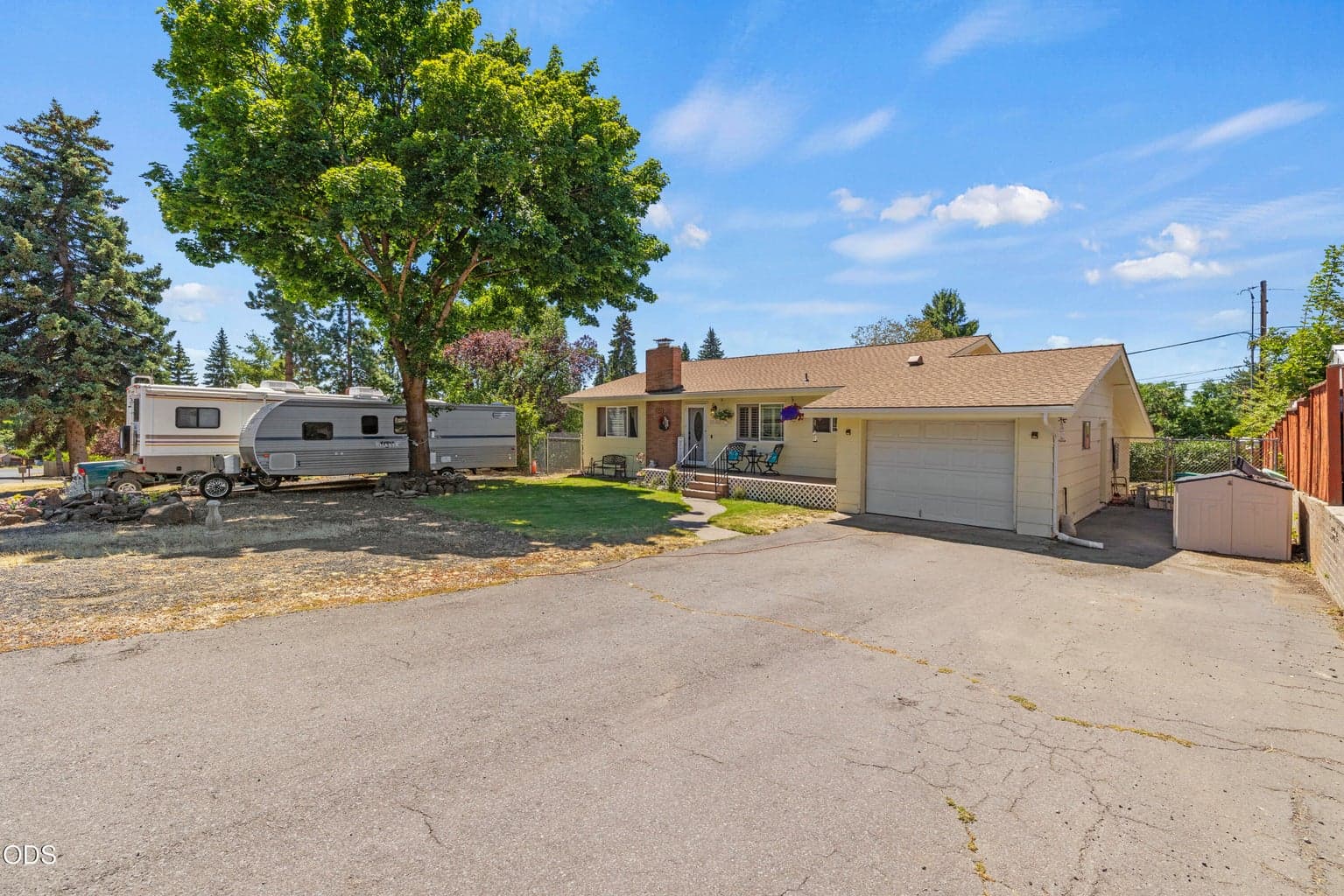 Photo of 1140 McClellan Drive 4 of 59