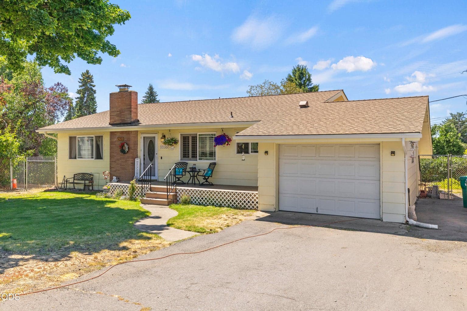 Photo of 1140 McClellan Drive 3 of 59
