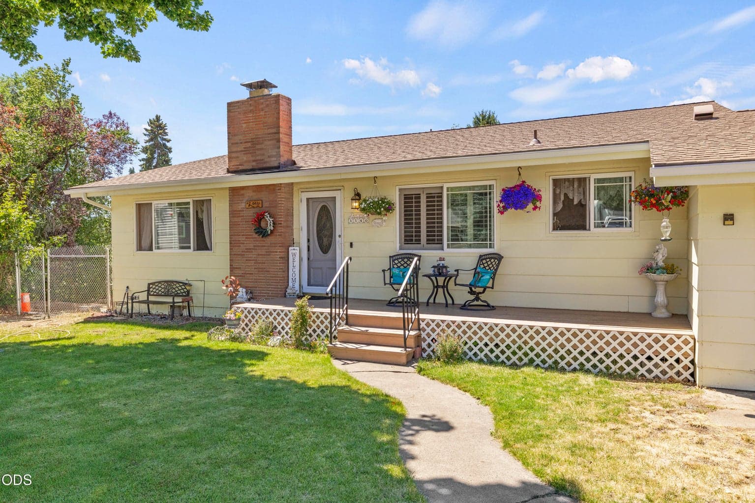 Photo of 1140 McClellan Drive 2 of 59