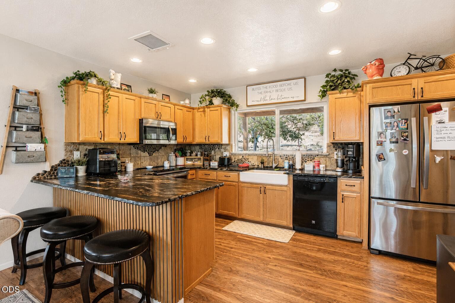 Photo of 10643 Antioch Road 3 of 54