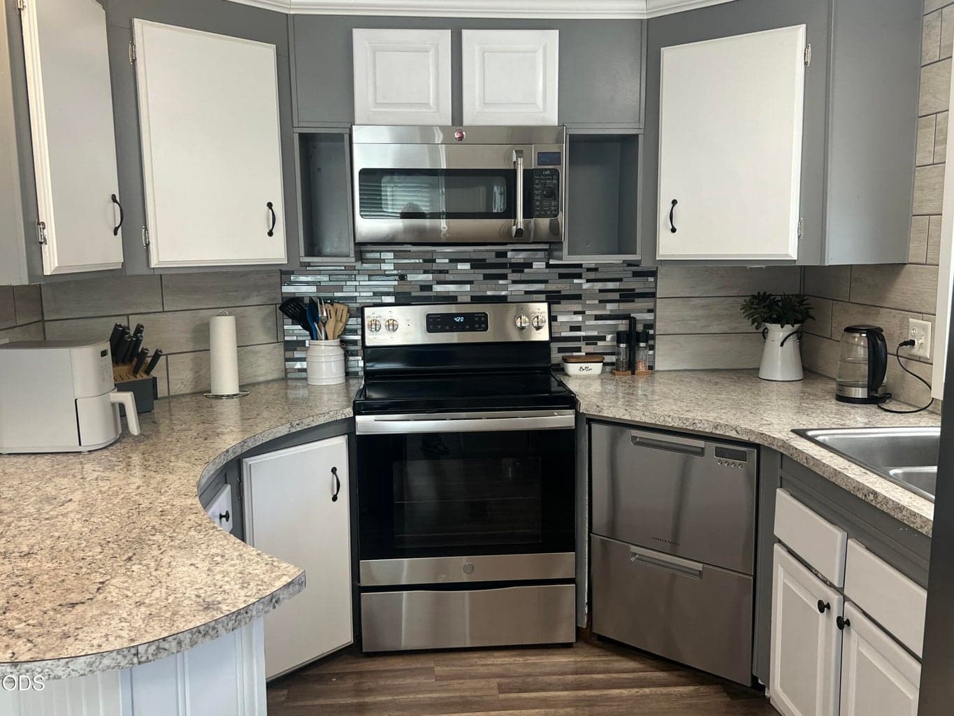 Photo of 355 Colver Road 3 of 42