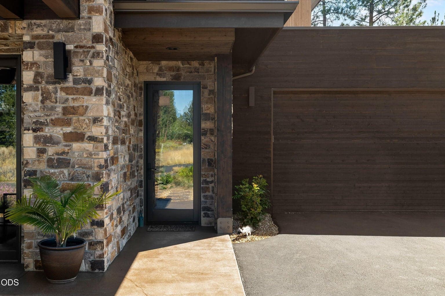 Photo of 62768 Sand Lily Way 3 of 53