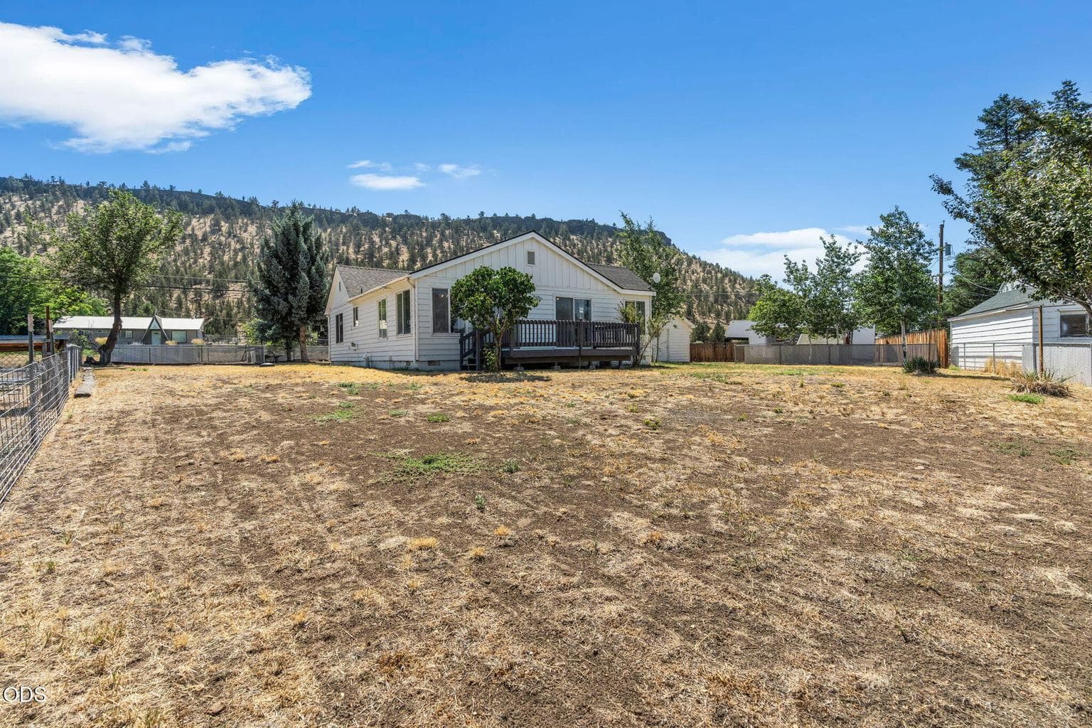 Photo of 2185 SE Paulina Highway 38 of 58