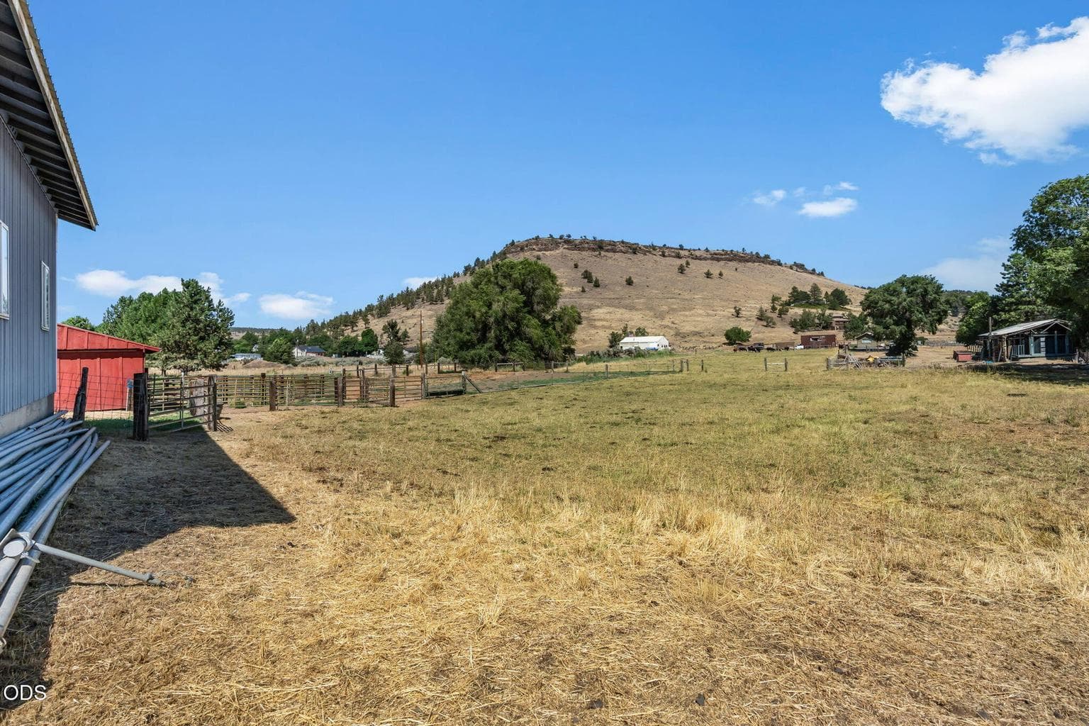 Photo of 2185 SE Paulina Highway 41 of 58