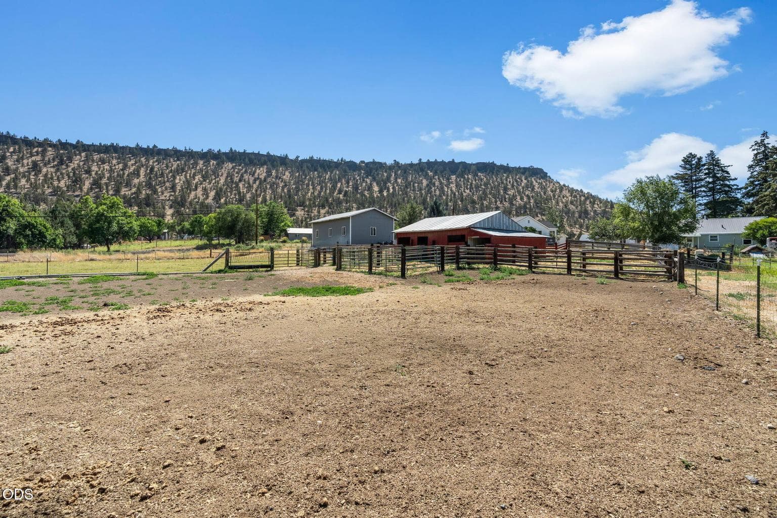 Photo of 2185 SE Paulina Highway 30 of 58