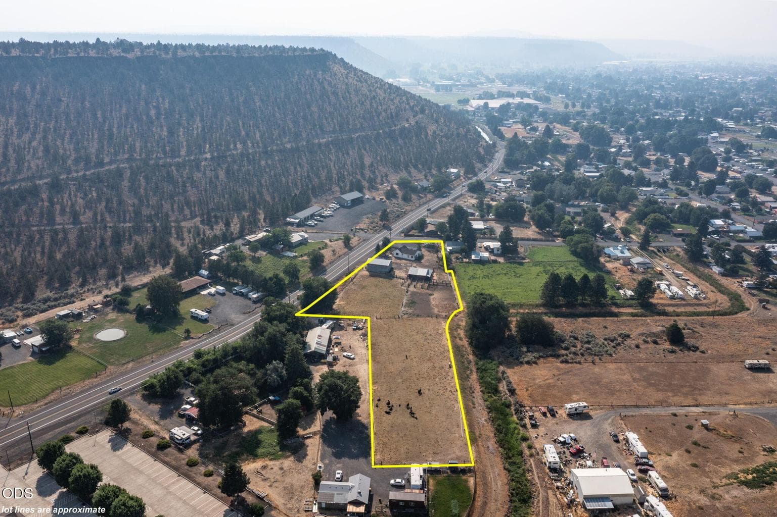 Photo of 2185 SE Paulina Highway 44 of 58