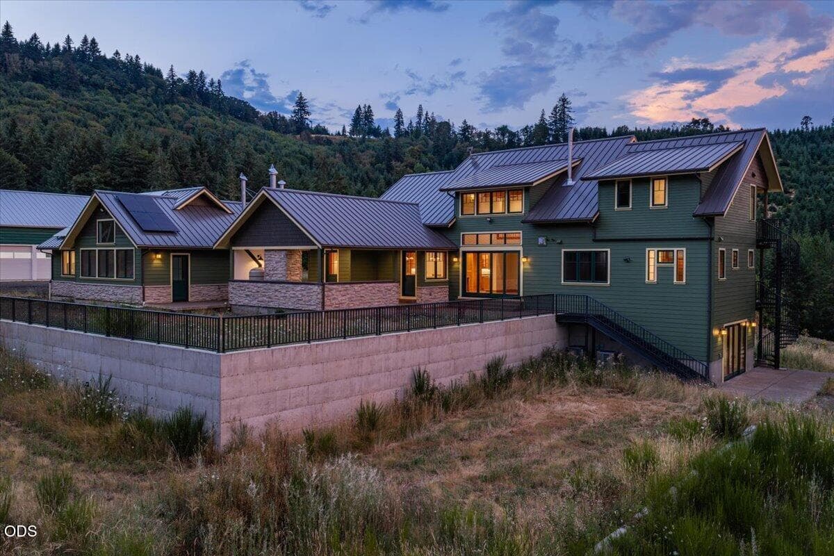 Photo of 15600 Dupee Valley Road 3 of 50