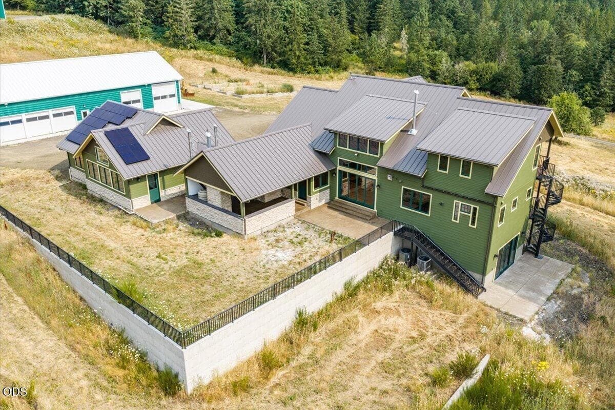 Photo of 15600 Dupee Valley Road 4 of 50