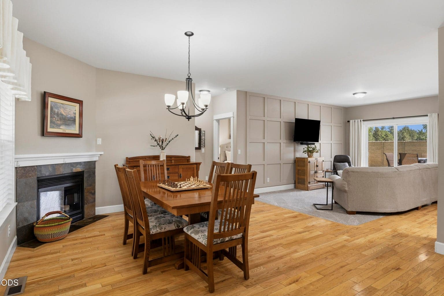 Photo of 61242 Brookhollow Drive 4 of 27