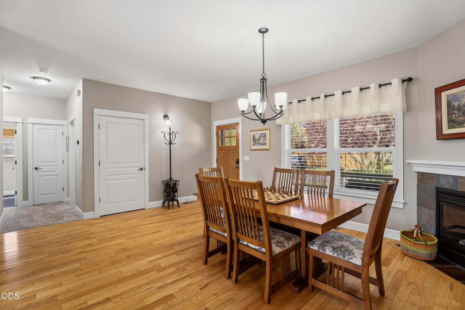 Photo of 61242 Brookhollow Drive 3 of 27