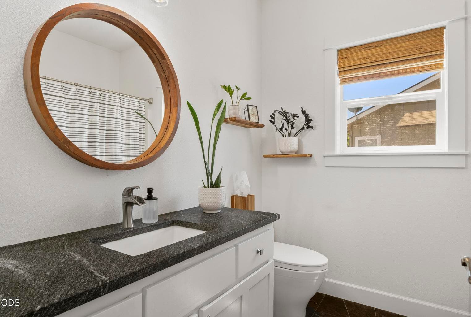 Photo of 61242 Brookhollow Drive 13 of 27