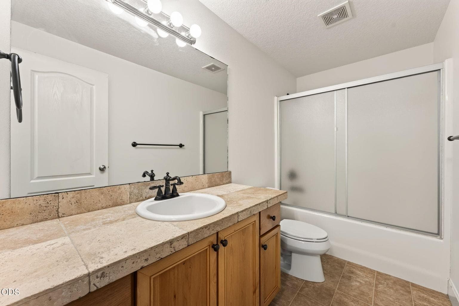 Photo of 63825 Hunters Circle 14 of 31