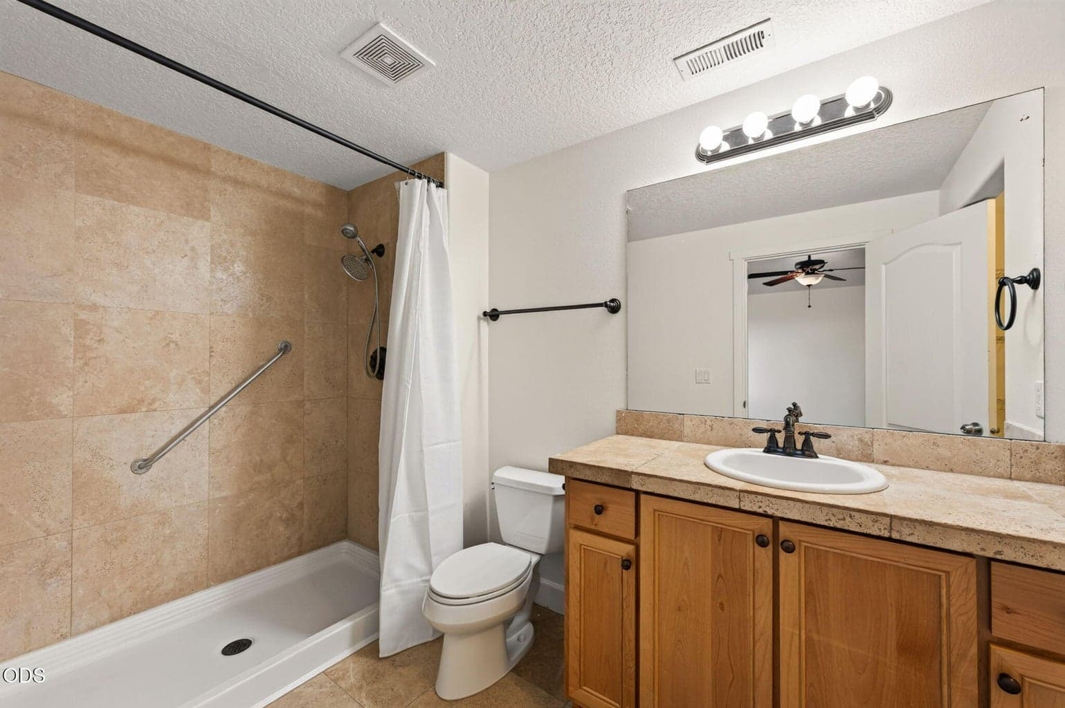Photo of 63825 Hunters Circle 10 of 31