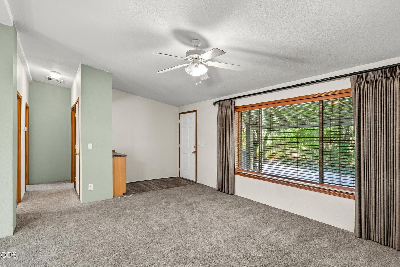 Photo of 537 Thompson Creek Road 6 of 40