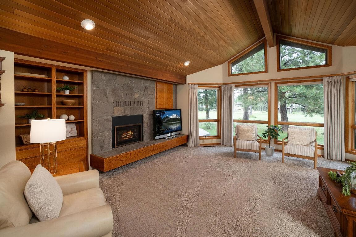 Photo of 57716 Vine Maple Lane 5 of 21