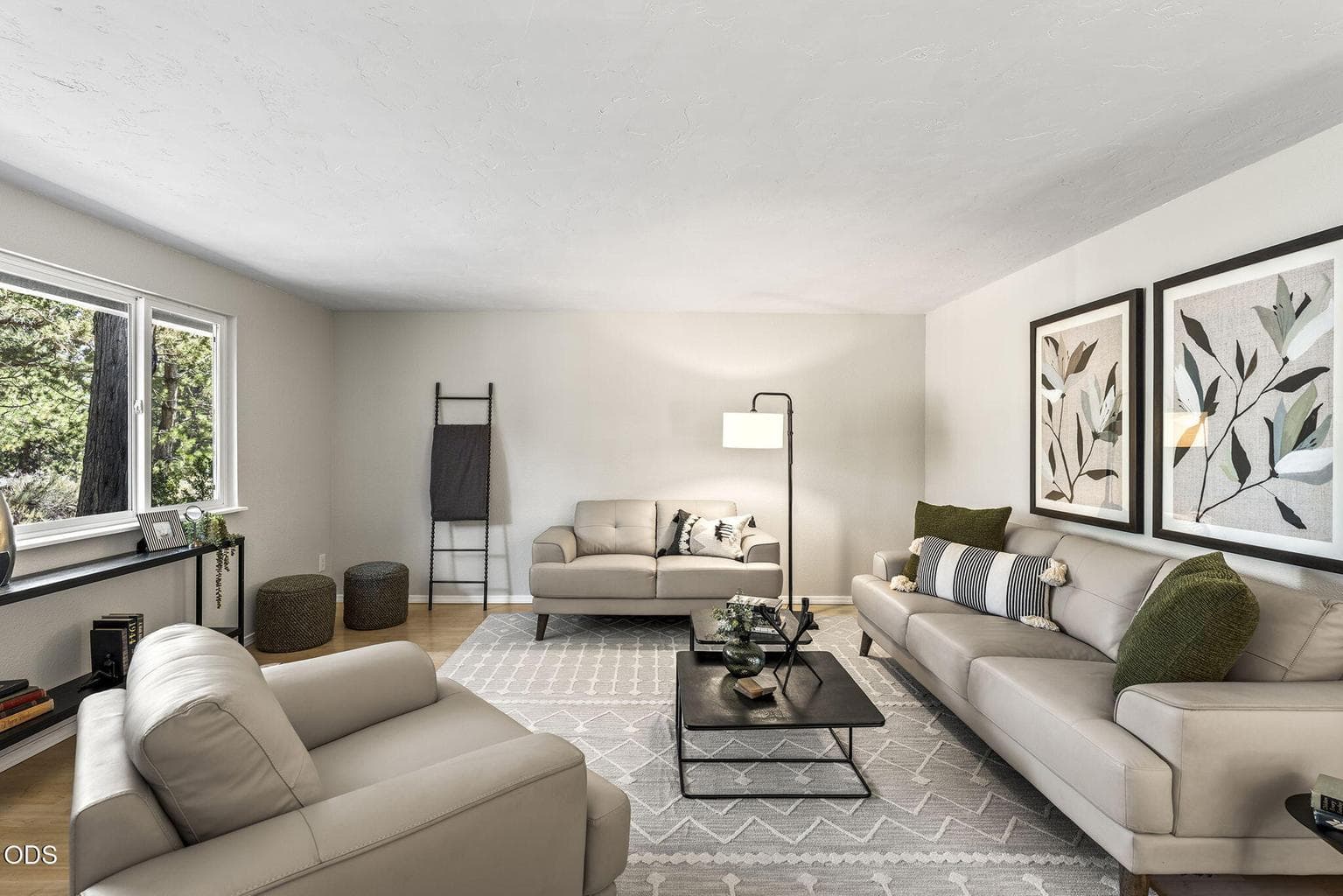 Photo of 61579 Rockway Terrace 2 of 24