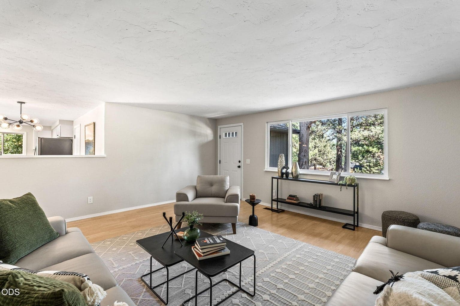 Photo of 61579 Rockway Terrace 7 of 24