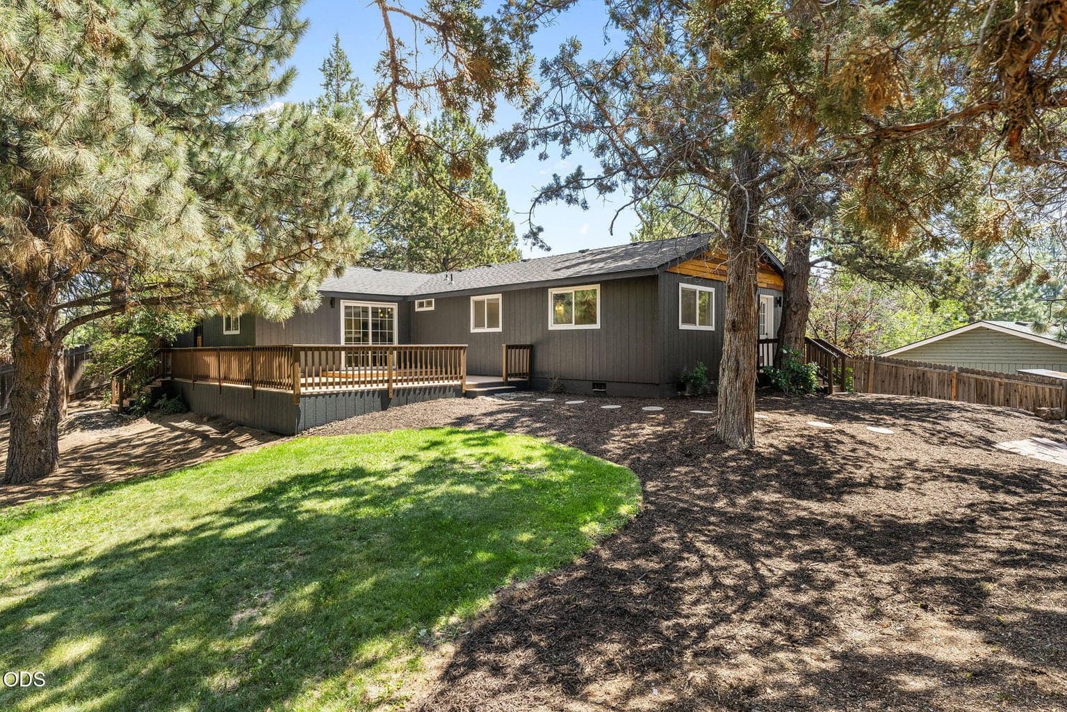 Photo of 61579 Rockway Terrace 19 of 24