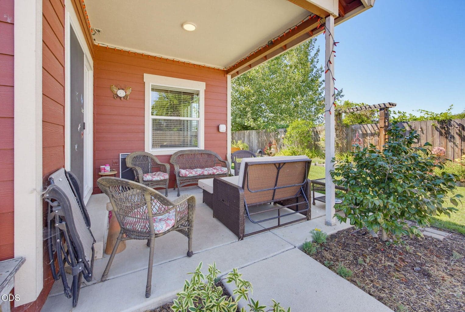 Photo of 2248 Calico Lane 3 of 46