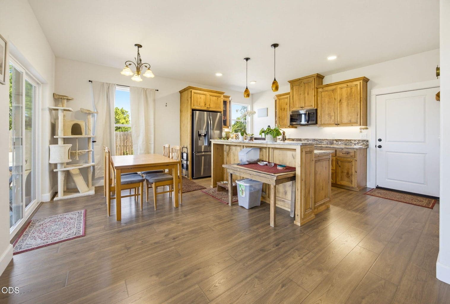 Photo of 2248 Calico Lane 5 of 46