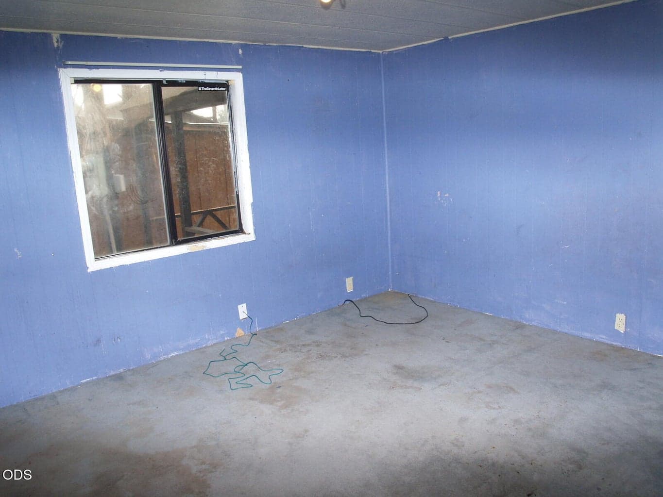 Third Bedroom...it's only paint!