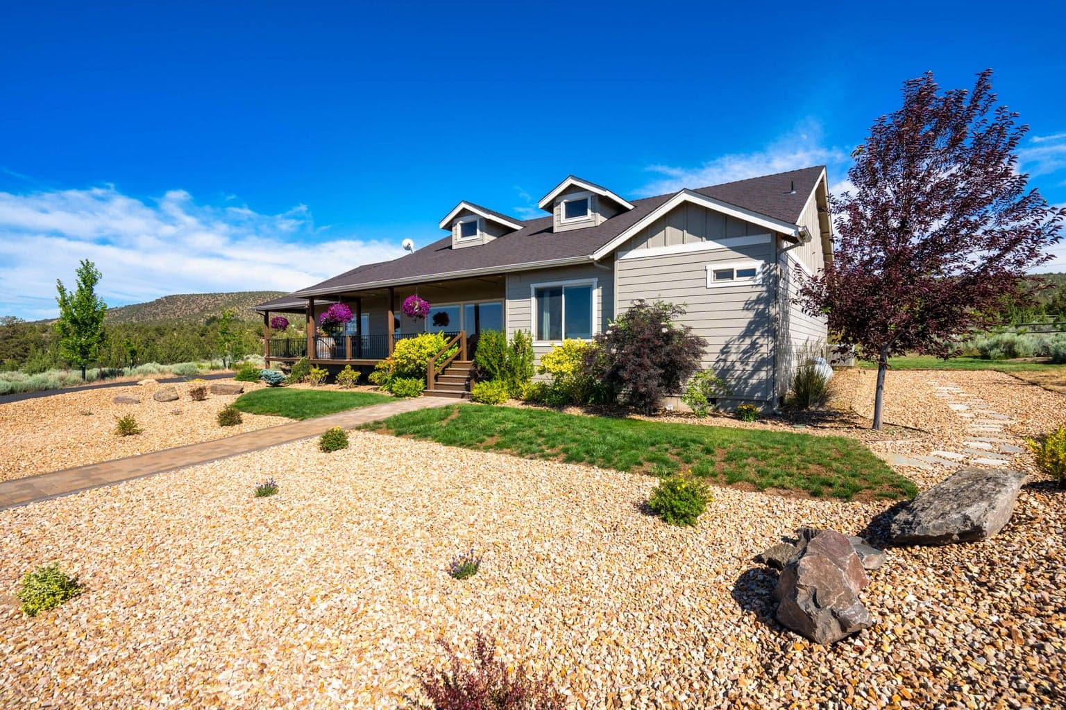 Photo of 13604 Harrison Way 2 of 59