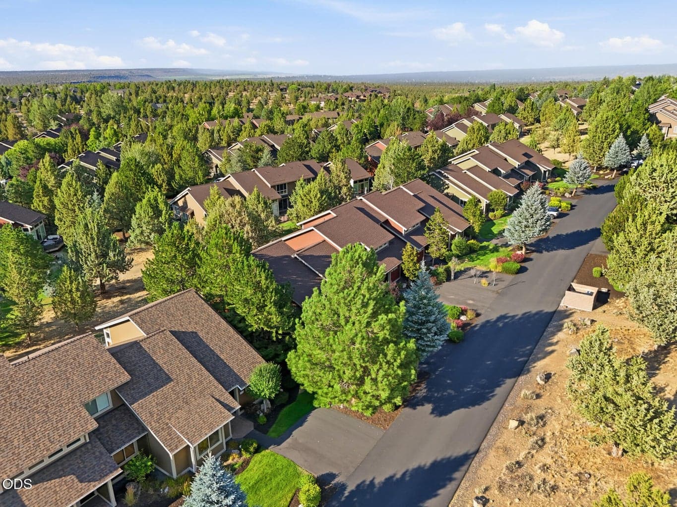 Photo of 10614 Village Loop 33 of 39