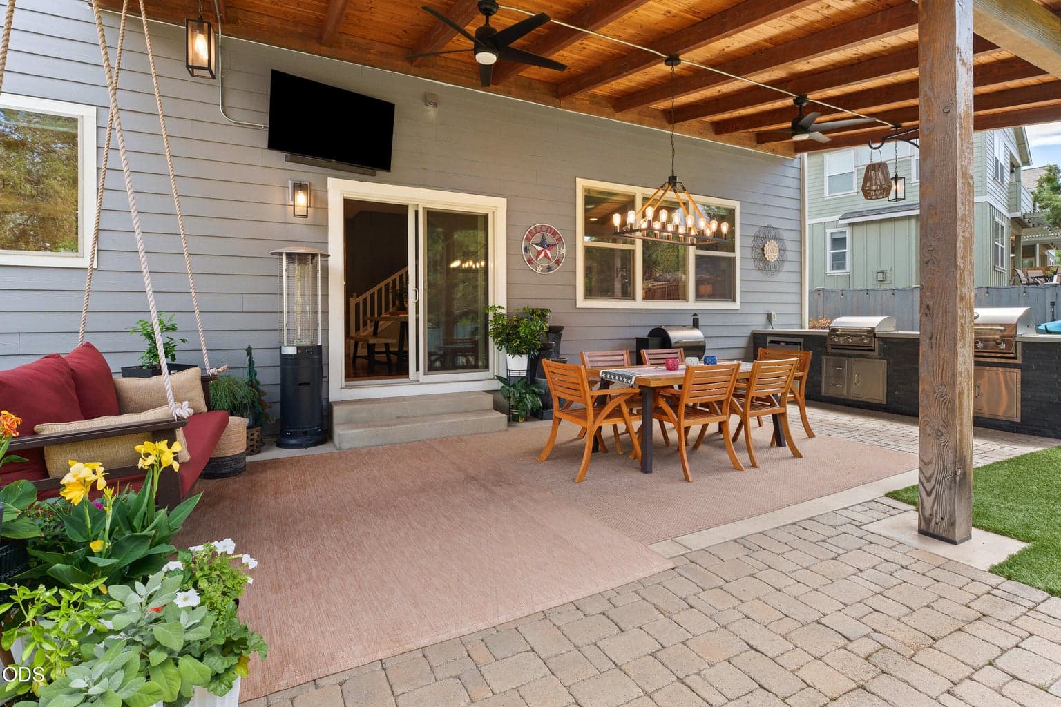 Photo of 2409 NE Robinson Street 22 of 71