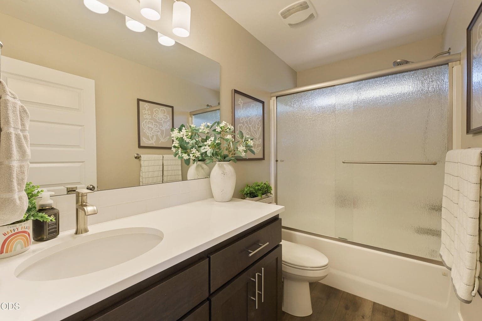 Photo of 2409 NE Robinson Street 44 of 71