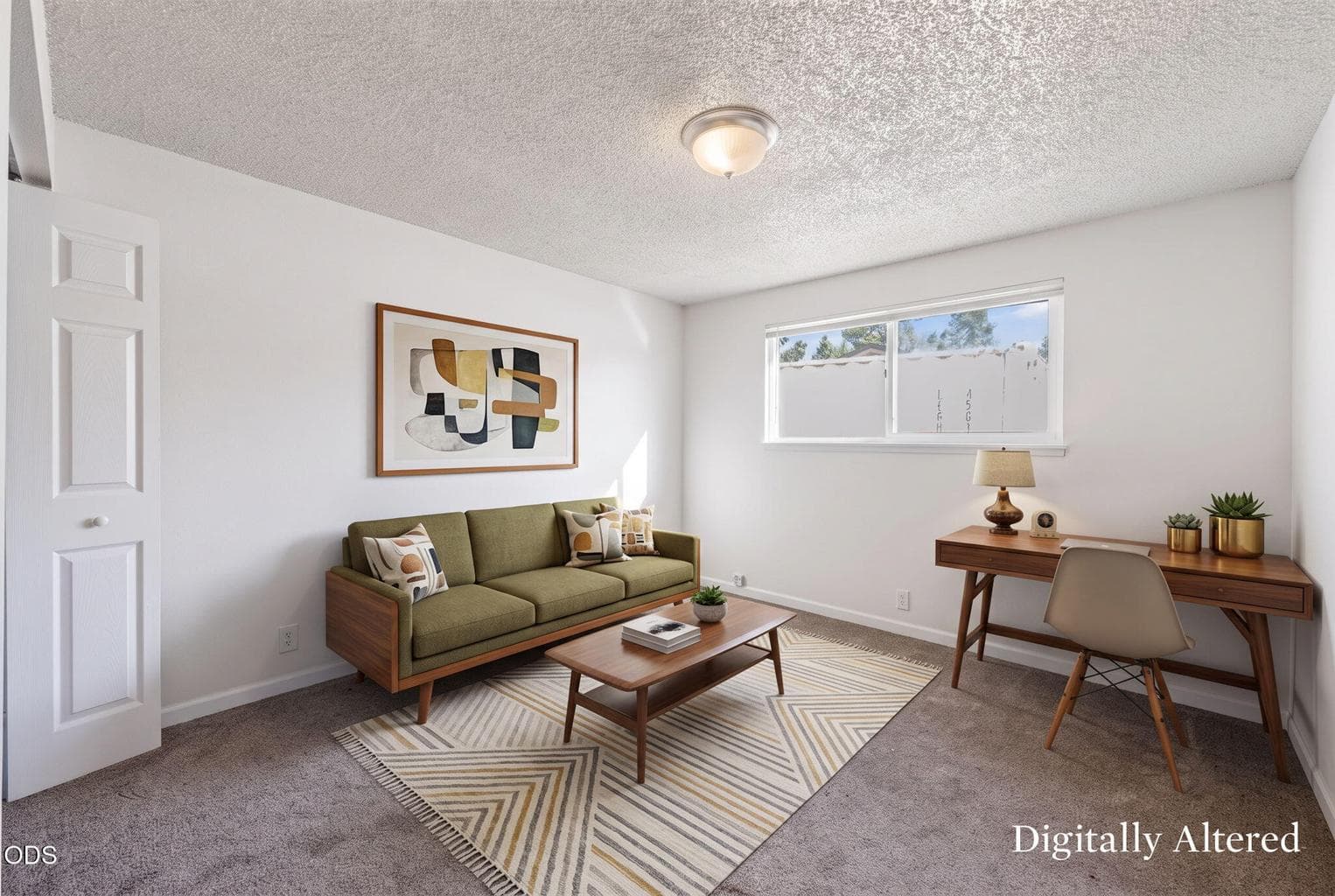Photo of 567 Centennial Street 3 of 22