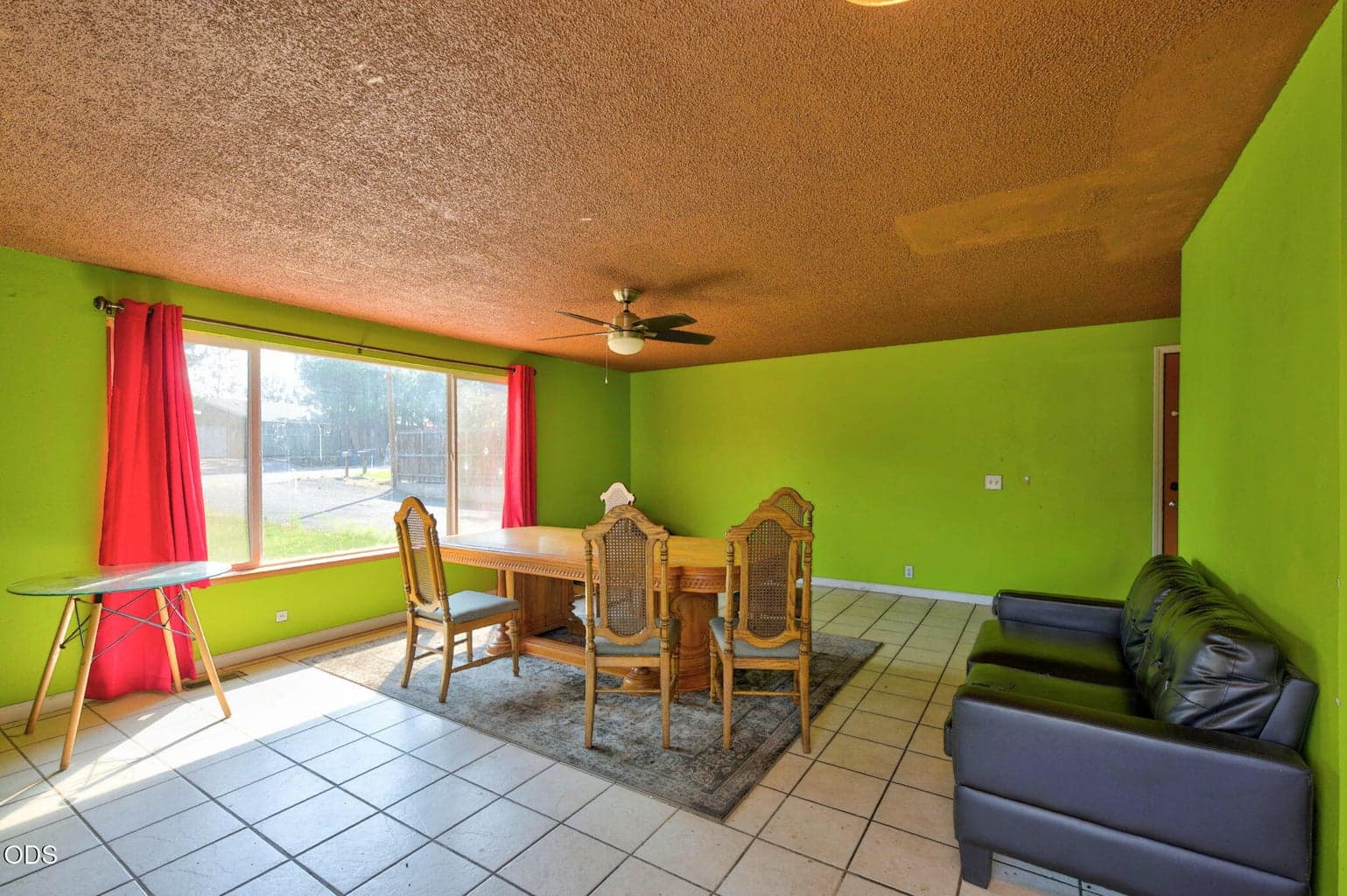 Photo of 567 SE Centennial Street 6 of 22