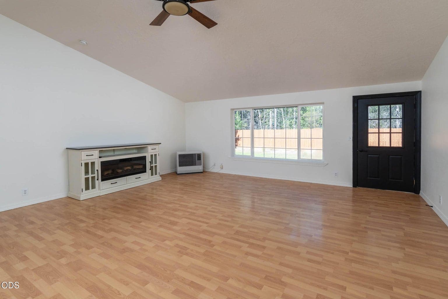 Photo of 52221 Pine Forest Drive 3 of 47