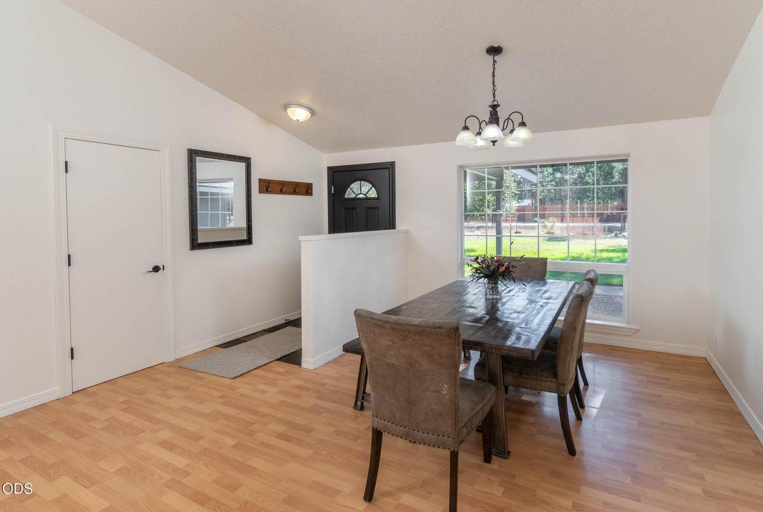 Photo of 52221 Pine Forest Drive 7 of 48