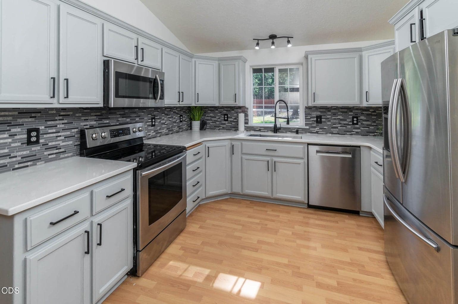 Photo of 52221 Pine Forest Drive 8 of 48