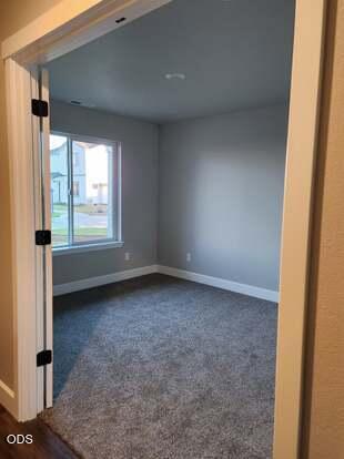 Photo of 339 NW Par Avenue 16 of 30