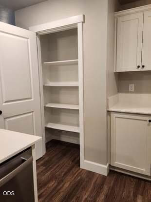 Photo of 339 NW Par Avenue 6 of 30