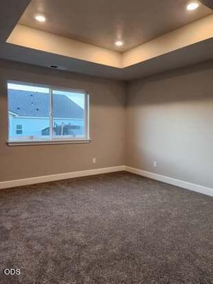 Photo of 339 NW Par Avenue 11 of 30