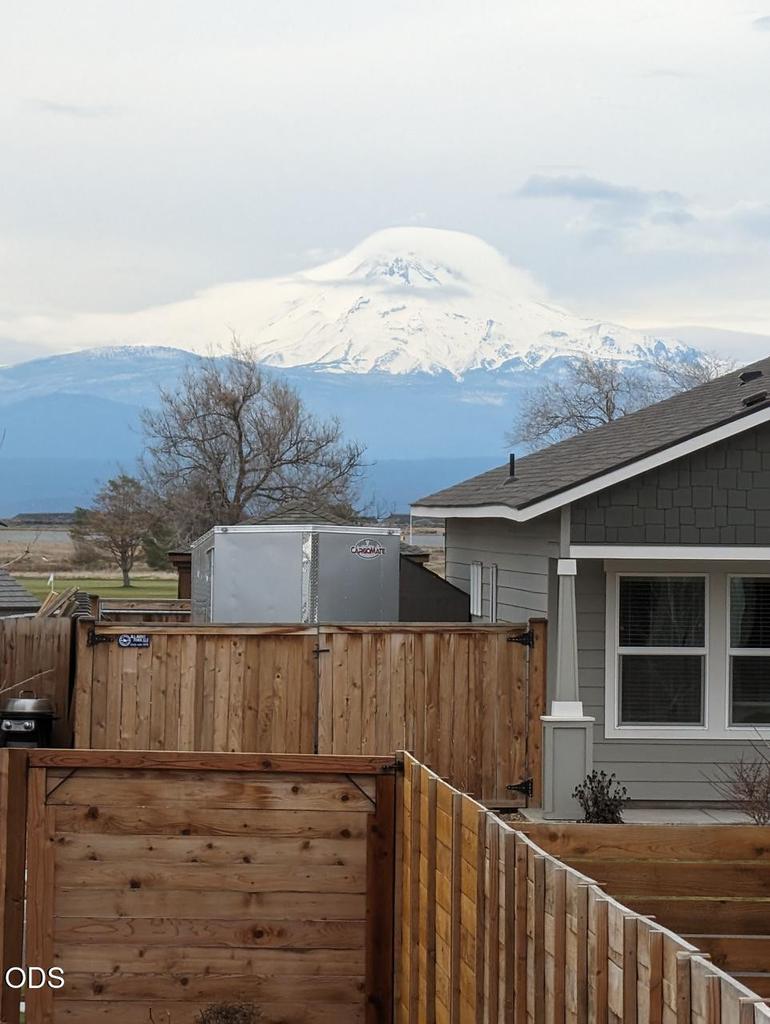 Photo of 339 NW Par Avenue 28 of 30