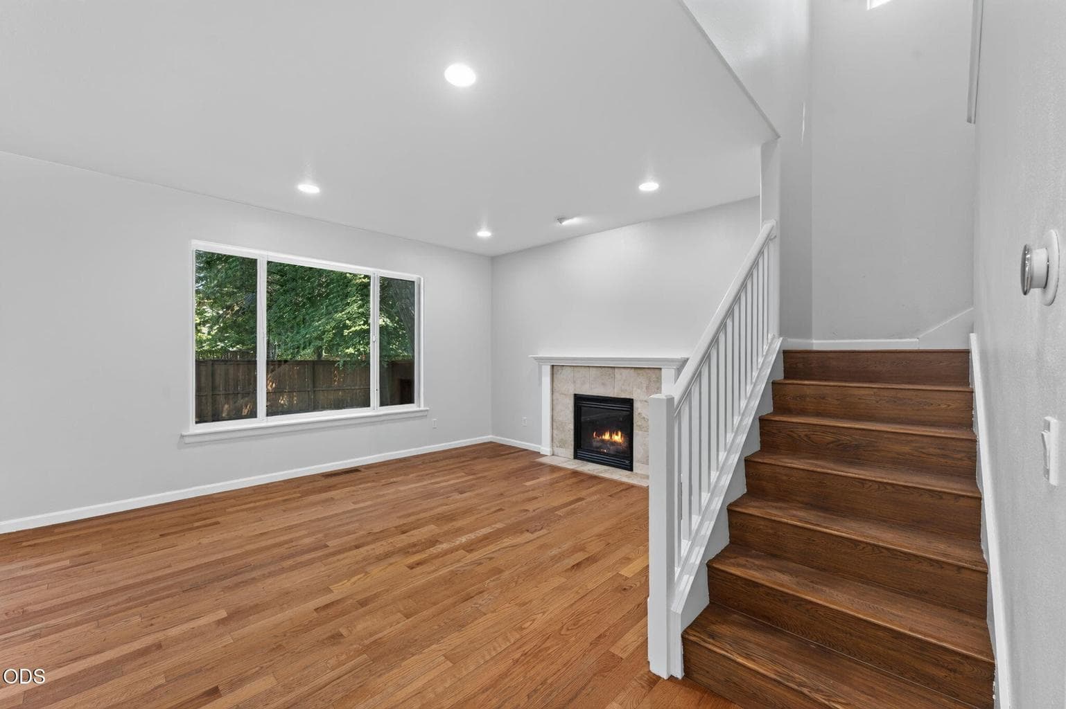 Photo of 3022 NE Quiet Canyon Drive 9 of 60