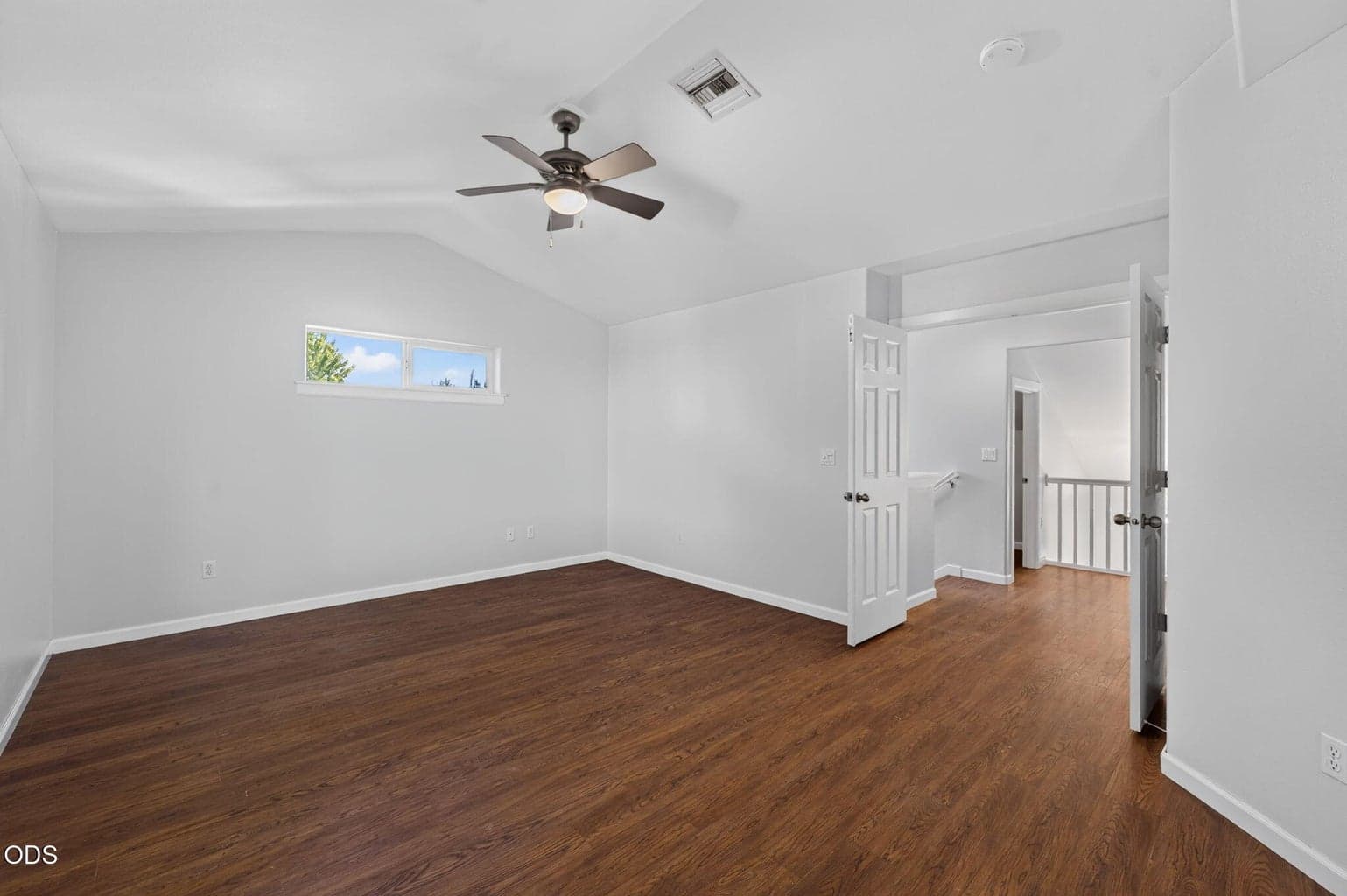 Photo of 3022 NE Quiet Canyon Drive 21 of 60